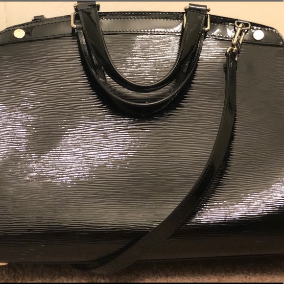 LOUIS Vuitton Electric Epi Brea MM - Picture 8 of 8